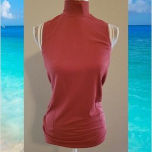 Crossover back sleeveless turtleneck